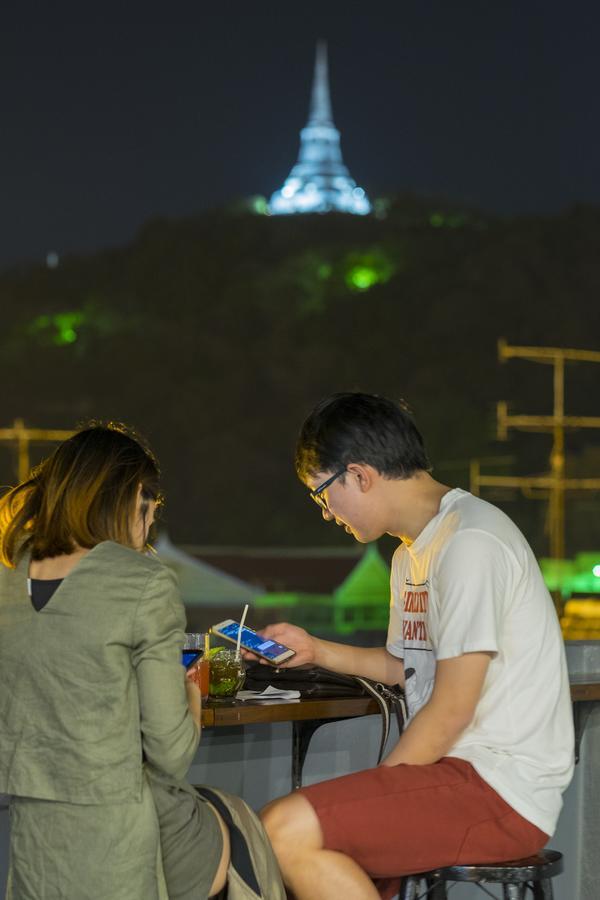 Chedi View Hostel Phetchaburi Buitenkant foto