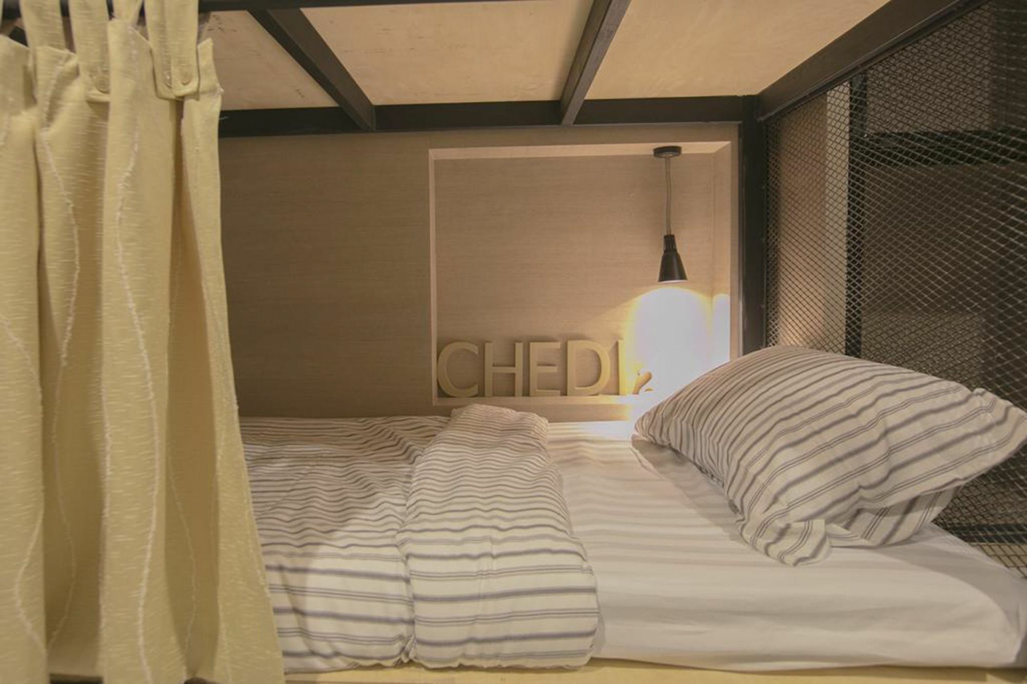 Chedi View Hostel Phetchaburi Buitenkant foto
